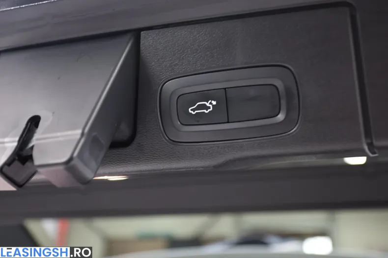 Volvo XC60 din 2021 cu 160.000 km - oferta VOL198219 - foto 28