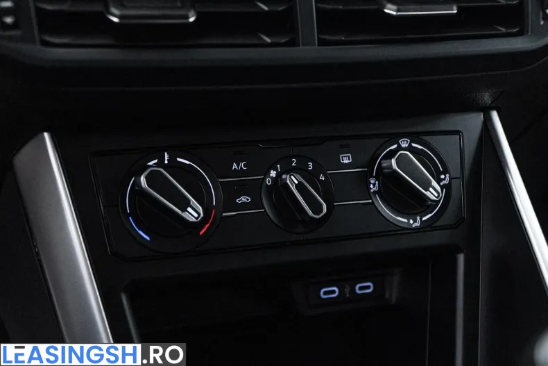 Volkswagen Polo din 2023 cu 93.000 km - oferta VOL198225 - foto 11