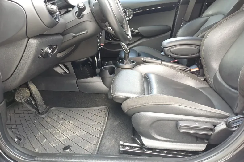 MINI Cooper S din 2020 cu 52.180 km - oferta MIN198229 - foto 12