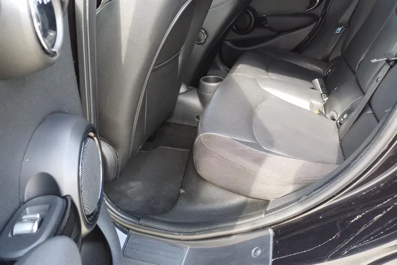 MINI Cooper S din 2020 cu 52.180 km - oferta MIN198229 - foto 19