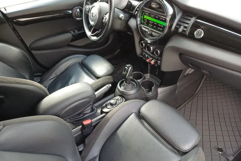 MINI Cooper S din 2020 cu 52.180 km - oferta MIN198229 - foto 23