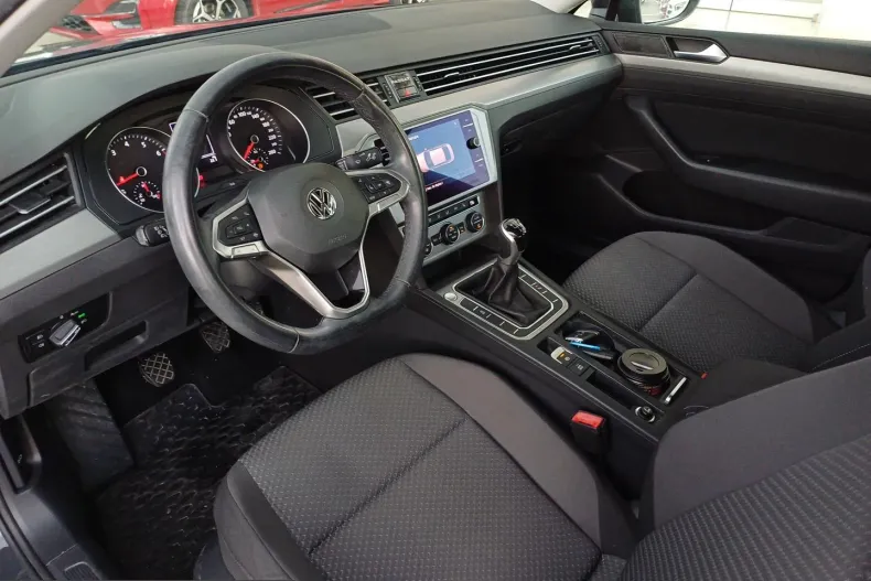 Volkswagen Passat din 2020 cu 53.460 km - oferta VOL198230 - foto 10