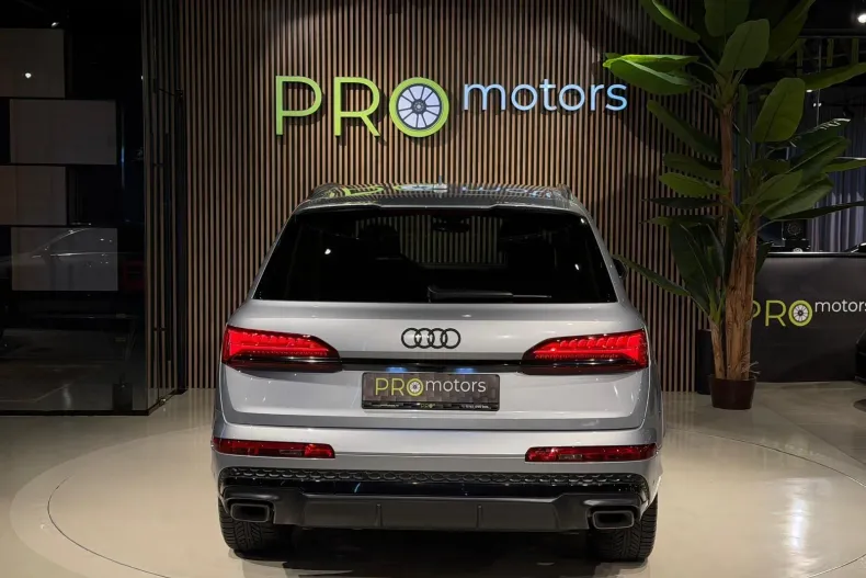 Audi Q7 din 2025 cu 10.000 km - oferta AUD198237 - foto 8