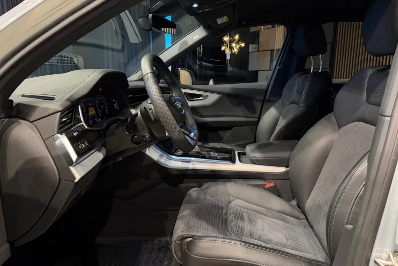 Audi Q7 din 2025 cu 10.000 km - oferta AUD198237 - foto 21