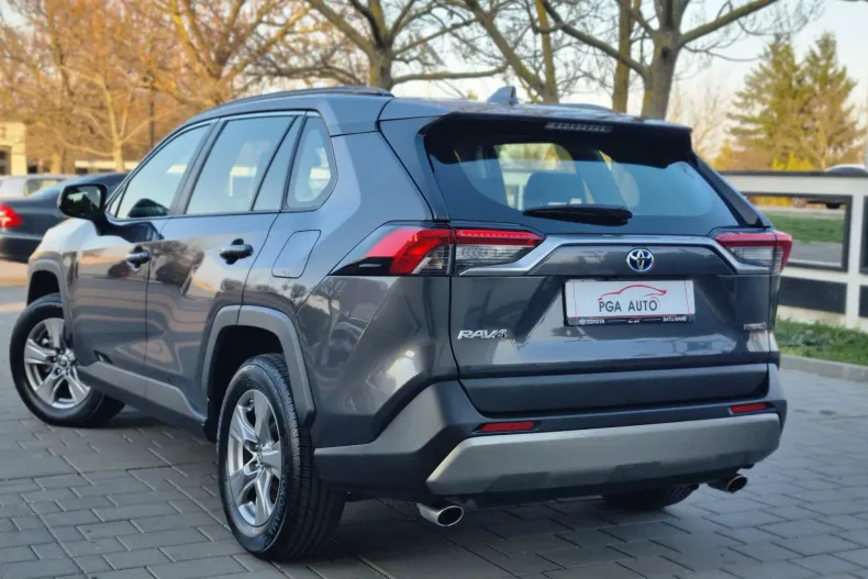 Toyota RAV4 din 2022 cu 105.635 km - oferta TOY198245 - foto 3