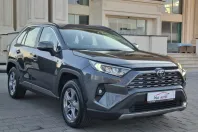 Toyota RAV4 din 2022 cu 105.635 km - oferta TOY198245 - foto 8