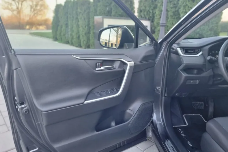 Toyota RAV4 din 2022 cu 105.635 km - oferta TOY198245 - foto 18