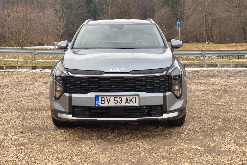 Kia Sportage din 2025 cu 6.000 km - oferta KIA198247 - foto 2