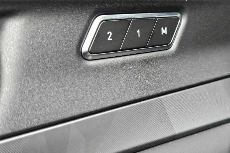 Lynk & Co 01 din 2023 cu 3.500 km - oferta LYN198248 - foto 24