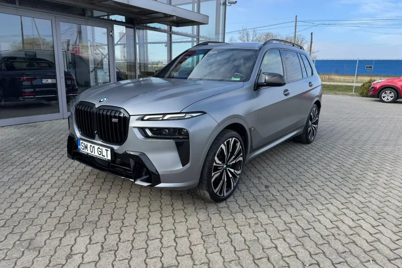 BMW X7 (Seria X) din 2023 cu 83.200 km - oferta BMW198255 - foto 1