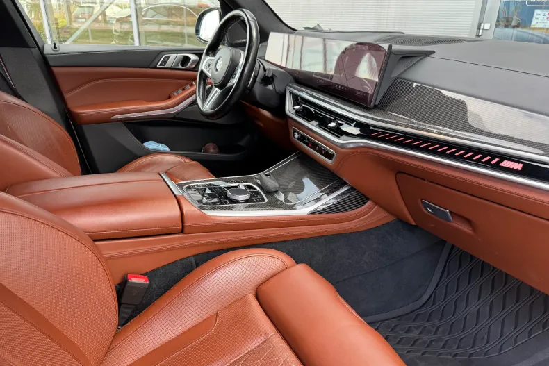 BMW X7 (Seria X) din 2023 cu 83.200 km - oferta BMW198255 - foto 9