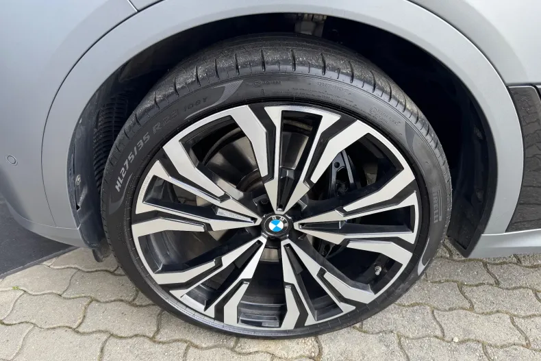 BMW X7 (Seria X) din 2023 cu 83.200 km - oferta BMW198255 - foto 38