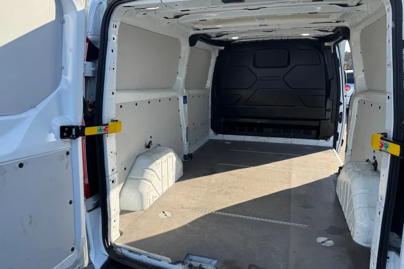 Ford Transit Custom din 2021 cu 121.000 km - oferta FOR198258 - foto 24