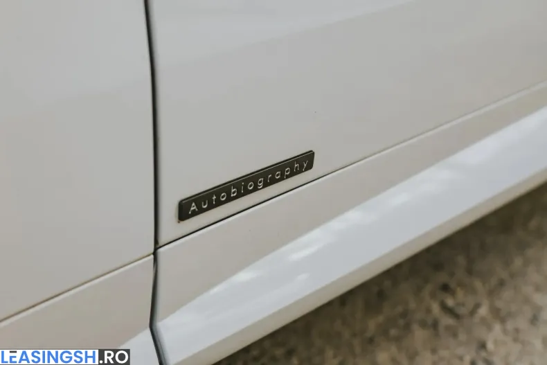 Land Rover Range Rover din 2023 cu 47.794 km - oferta LAN198259 - foto 5