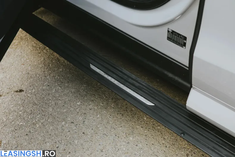 Land Rover Range Rover din 2023 cu 47.794 km - oferta LAN198259 - foto 11