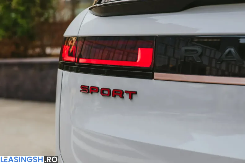 Land Rover Range Rover din 2023 cu 47.794 km - oferta LAN198259 - foto 16