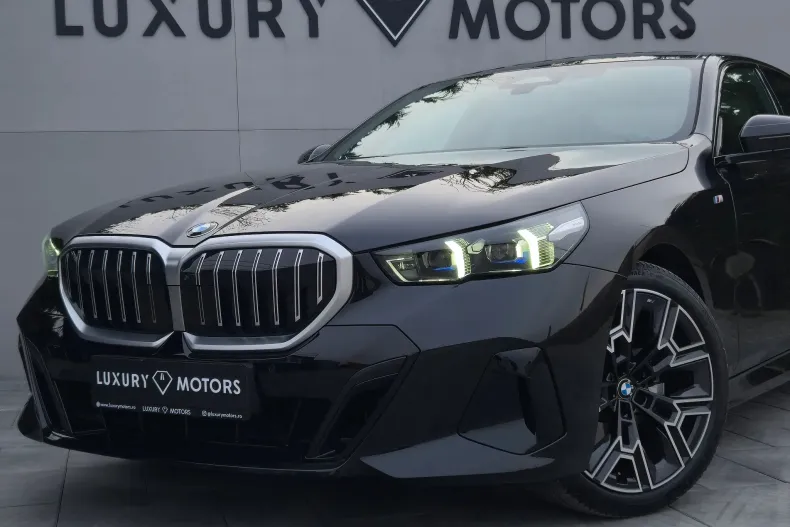 BMW 520i (Seria 5) din 2025 cu 25.600 km - oferta BMW198261 - foto 39