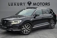 Volkswagen Touareg din 2021 cu 118.100 km - oferta VOL198264 - foto 1