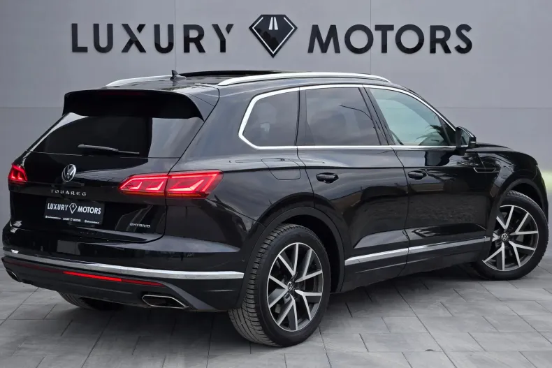 Volkswagen Touareg din 2021 cu 118.100 km - oferta VOL198264 - foto 5
