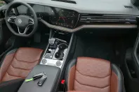 Volkswagen Touareg din 2021 cu 118.100 km - oferta VOL198264 - foto 6