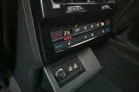 Volkswagen Touareg din 2021 cu 118.100 km - oferta VOL198264 - foto 18