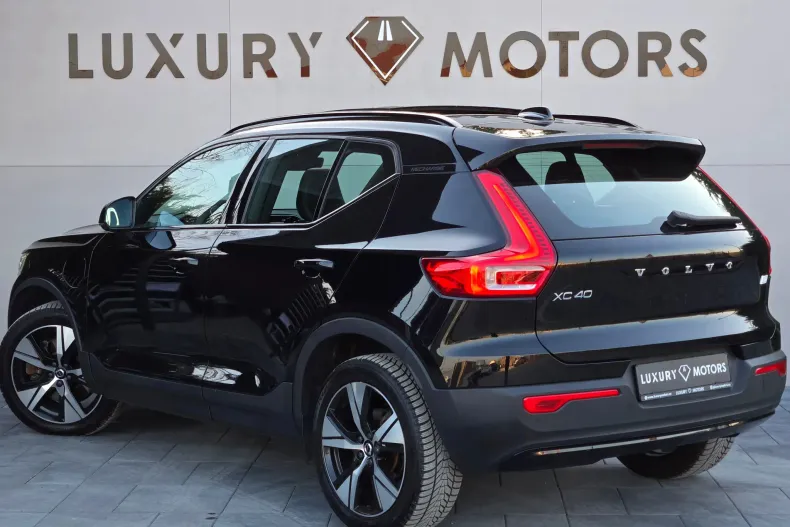 Volvo XC40 din 2021 cu 147.100 km - oferta VOL198265 - foto 4