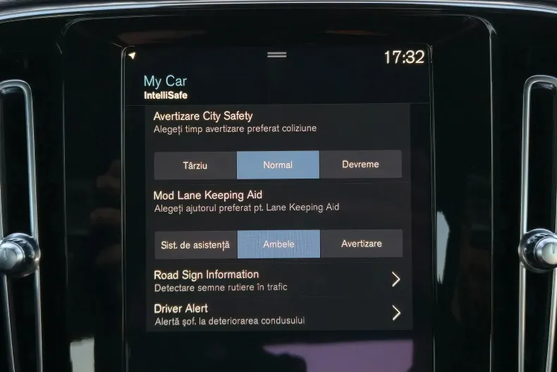 Volvo XC40 din 2021 cu 147.100 km - oferta VOL198265 - foto 27