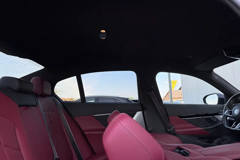 BMW 520d (Seria 5) din 2024 cu 122.000 km - oferta BMW198280 - foto 24