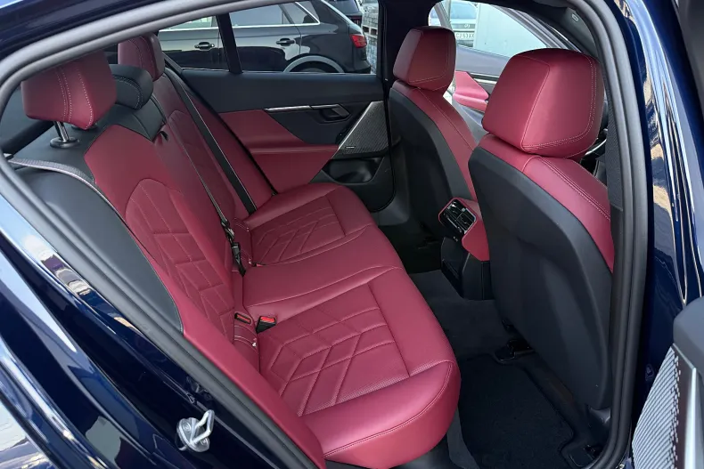 BMW 520d (Seria 5) din 2024 cu 122.000 km - oferta BMW198280 - foto 25