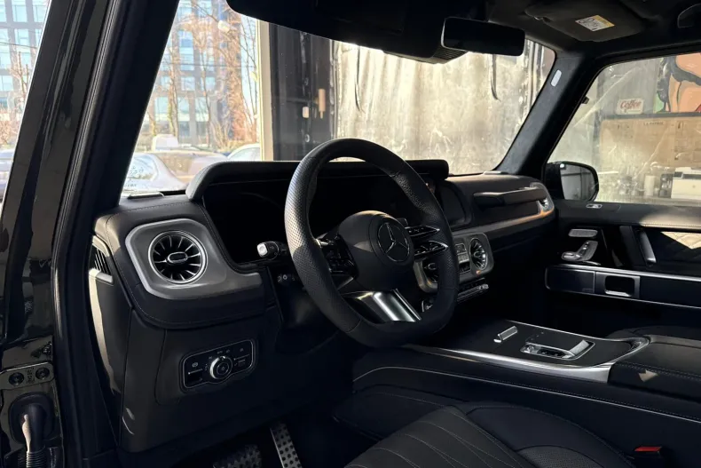 Mercedes-Benz G din 2025 cu 2.200 km - oferta MER198283 - foto 22