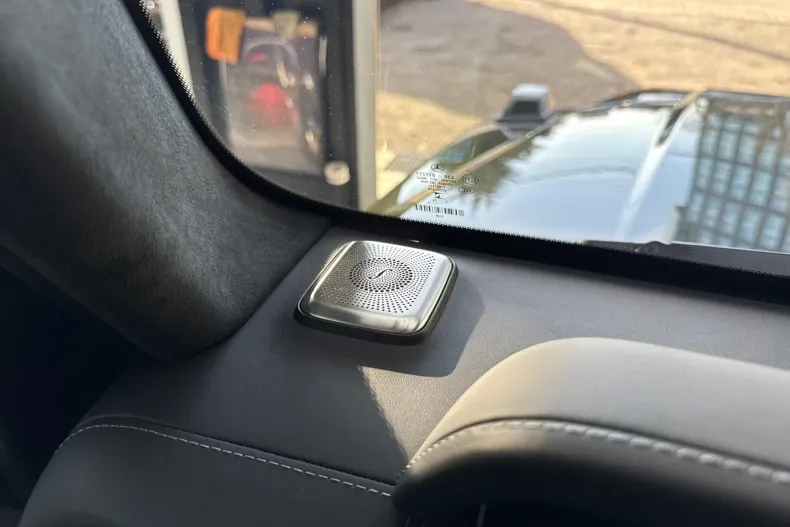 Mercedes-Benz G din 2025 cu 2.200 km - oferta MER198283 - foto 25