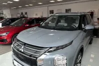 Mitsubishi Outlander din 2025 cu 1 km - oferta MIT198293 - foto 1