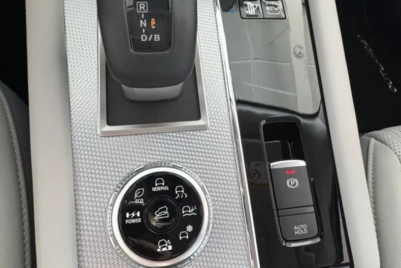 Mitsubishi Outlander din 2025 cu 1 km - oferta MIT198293 - foto 11