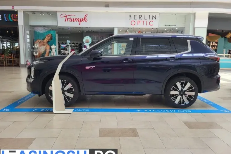 Mitsubishi Outlander din 2025 cu 1 km - oferta MIT198295 - foto 10