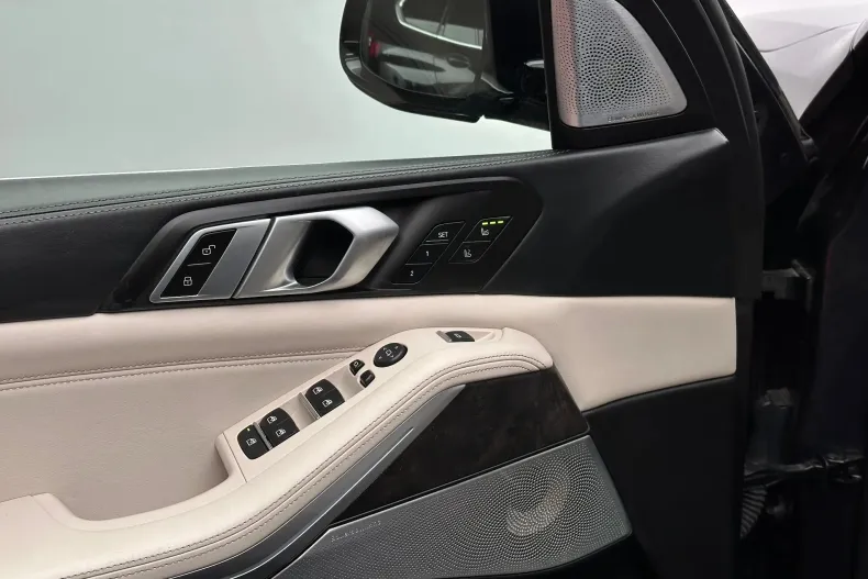 BMW X5 (Seria X) din 2022 cu 130.391 km - oferta BMW198297 - foto 28