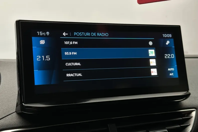 Peugeot 3008 din 2022 cu 147.646 km - oferta PEU198298 - foto 19