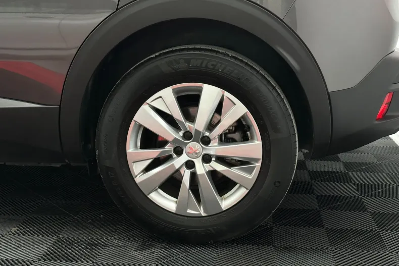 Peugeot 3008 din 2022 cu 147.646 km - oferta PEU198298 - foto 40