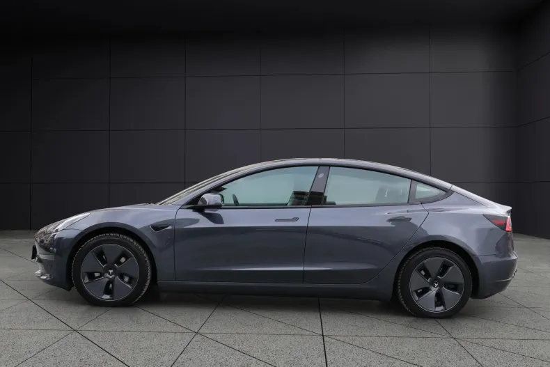 Tesla Model 3 din 2022 cu 95.928 km - oferta TES198301 - foto 6