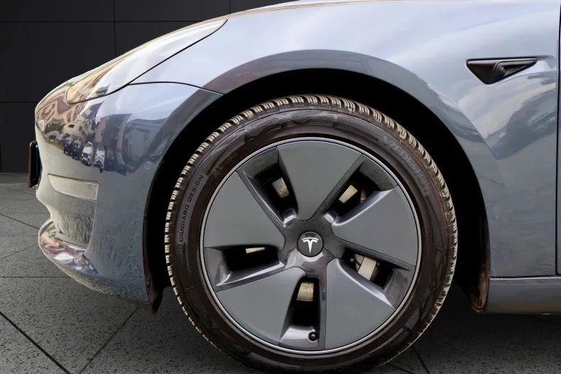 Tesla Model 3 din 2022 cu 95.928 km - oferta TES198301 - foto 9