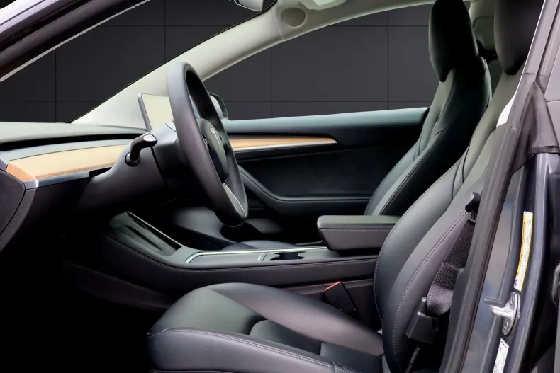 Tesla Model 3 din 2022 cu 95.928 km - oferta TES198301 - foto 13