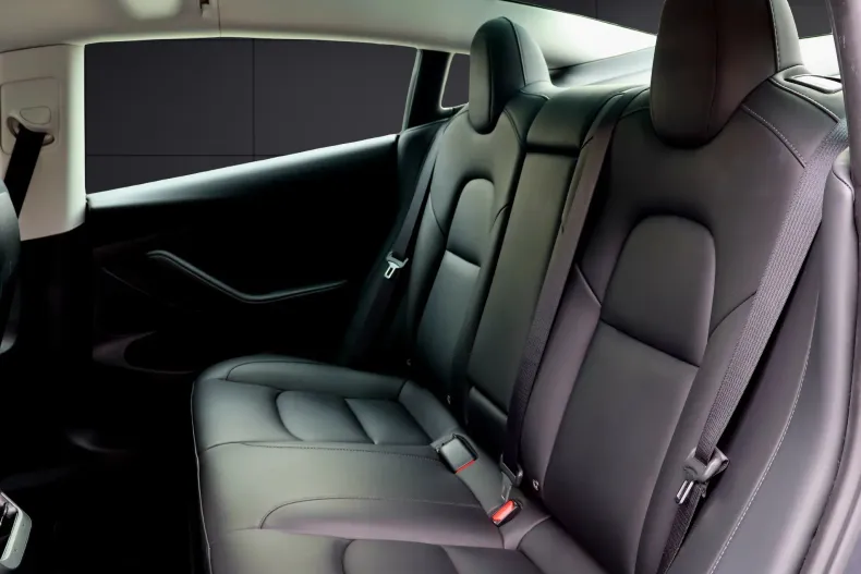 Tesla Model 3 din 2022 cu 95.928 km - oferta TES198301 - foto 17