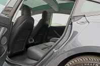 Tesla Model 3 din 2022 cu 31.770 km - oferta TES198302 - foto 21