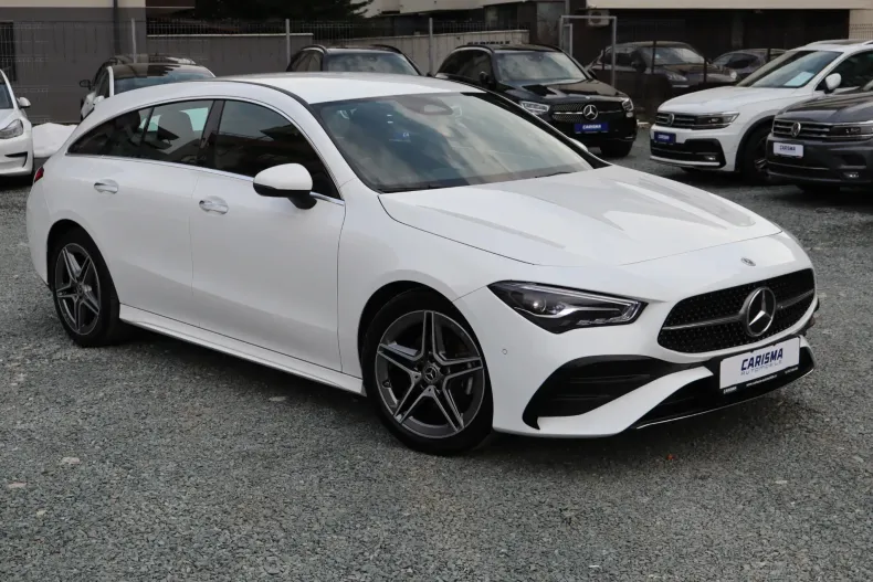 Mercedes-Benz CLA 180 (Clasa CLA) din 2024 cu 14.500 km - oferta MER198303 - foto 15