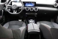 Mercedes-Benz CLA 180 (Clasa CLA) din 2024 cu 14.500 km - oferta MER198303 - foto 22