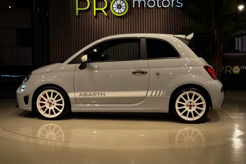 Abarth 695 din 2022 cu 5.300 km - oferta ABA198314 - foto 5