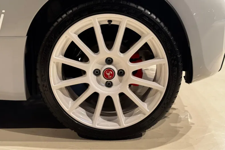 Abarth 695 din 2022 cu 5.300 km - oferta ABA198314 - foto 14