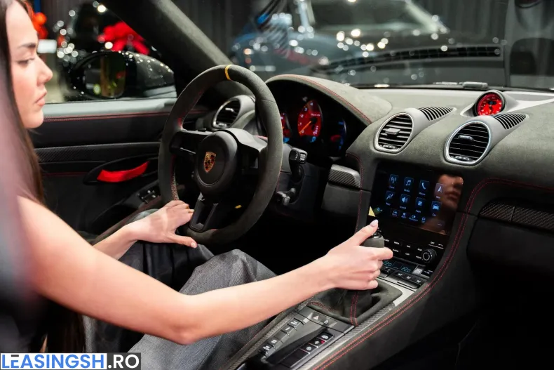 Porsche Boxster din 2025 cu 3.400 km - oferta POR198316 - foto 29