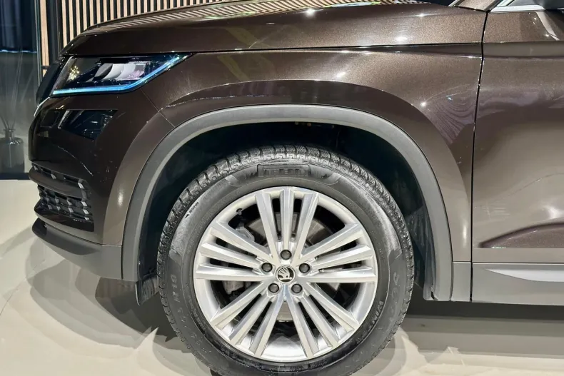 Skoda Kodiaq din 2020 cu 60.300 km - oferta SKO198318 - foto 12