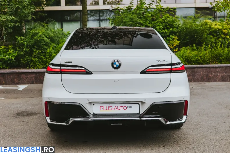 BMW 740d (Seria 7) din 2025 cu 16.800 km - oferta BMW198320 - foto 6