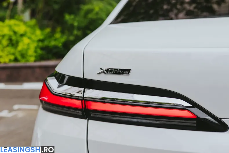 BMW 740d (Seria 7) din 2025 cu 16.800 km - oferta BMW198320 - foto 8